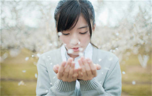竞秀怀孕后验血多久可以知道男女(怀孕后多久可以验血检查出来)